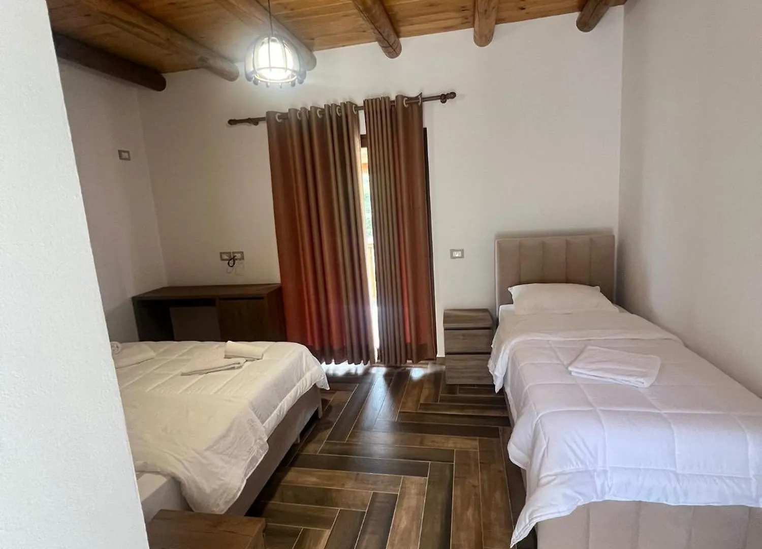 Guest House Bracaj Corovode