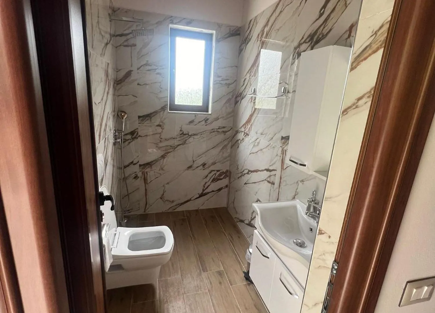 Guest House Bracaj Zhaban