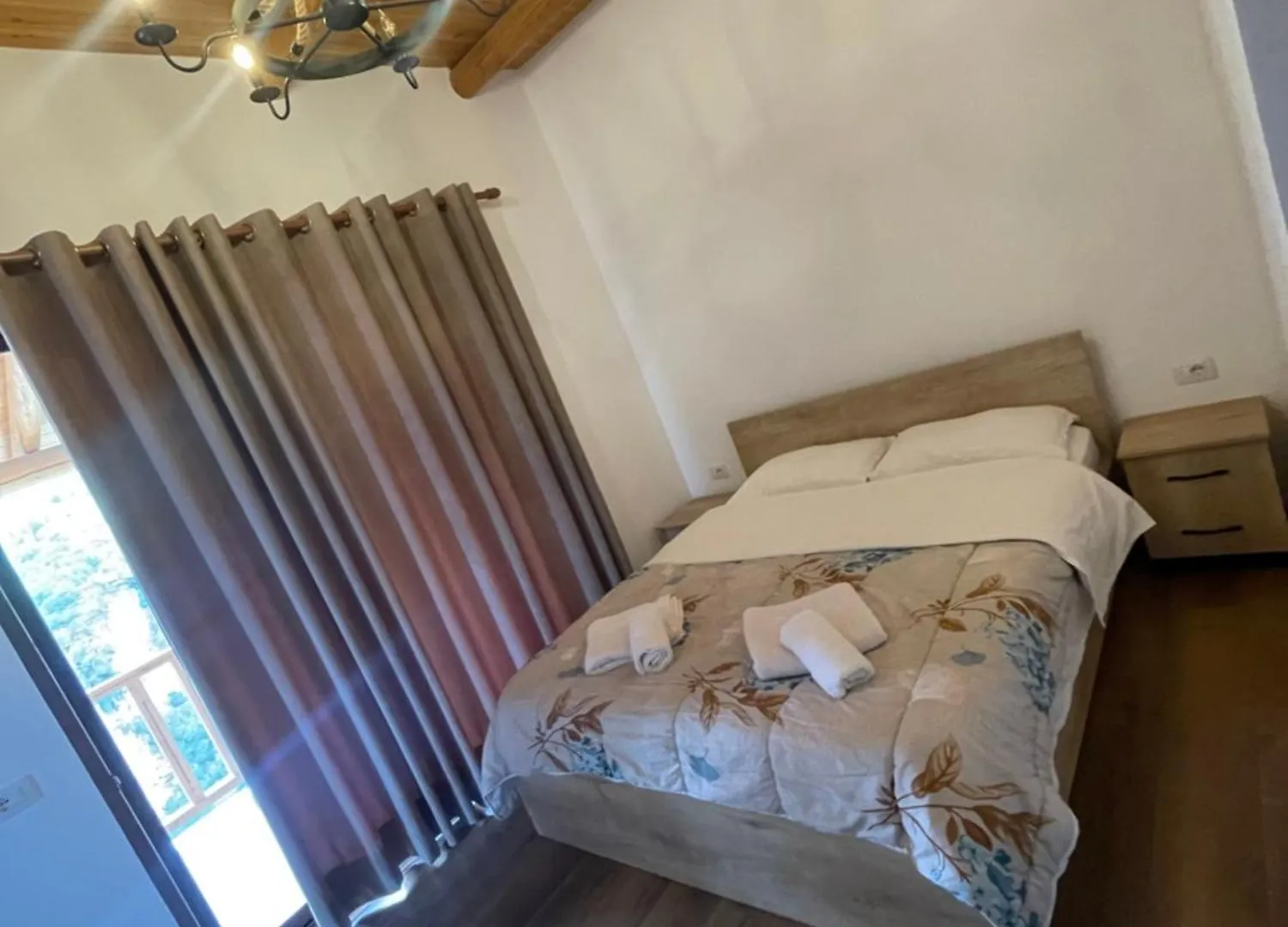 Guest House Bracaj Zhaban